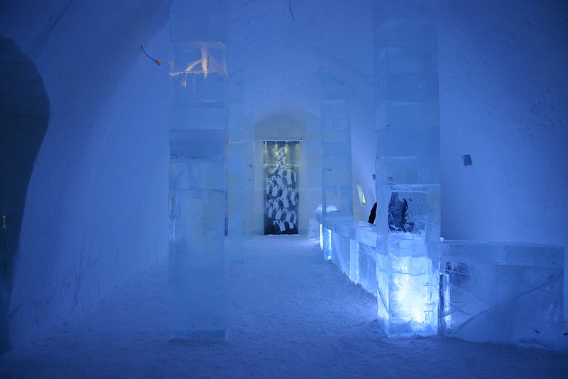 800px Icehotel se 291 aurora borealis