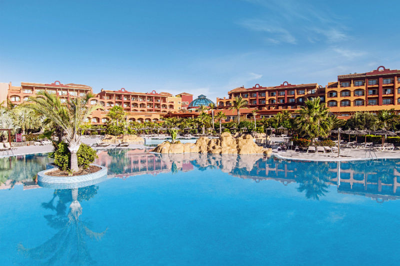 8 Luxury Hotels That are Great for Kids Too 3 Fuerteventura Sheraton