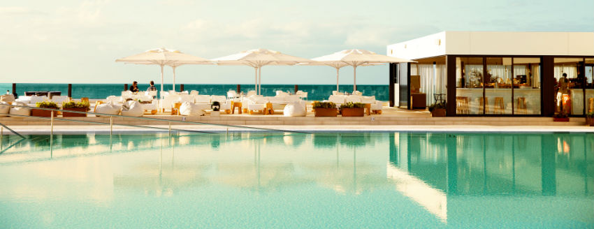 8 Luxury Hotels That are Great for Kids Too 1 GranCanaria Ocean Beach Club 2