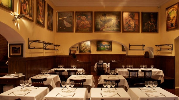 Top 20 Restaurants and Places to Eat in Spain 20 agut vista sala 70cad1