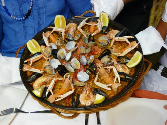 Top 20 Restaurants and Places to Eat in Spain 14 restaurante chiki1