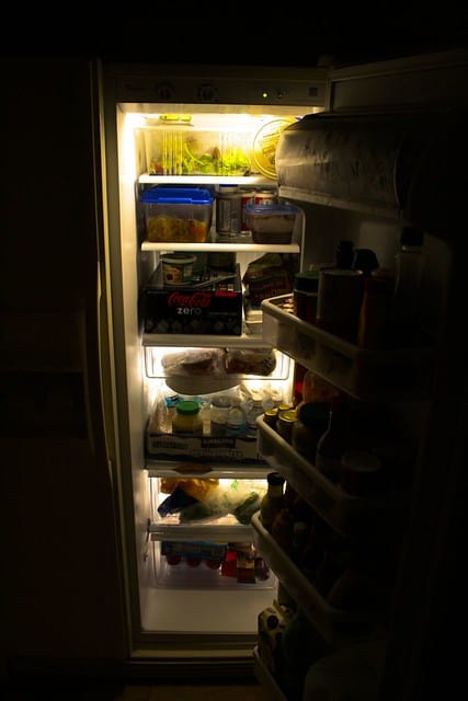 Late Night Snacking Can Make You Stupid, Says Science 1 Late Night Snacking Can Make You Stupid 2107429260 84ab4c5d98 z1 Late Night Snacking Can Make You Stupid