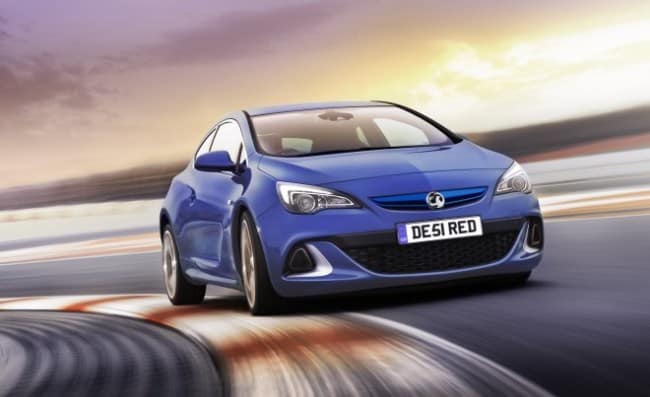 Vauxhall Astra VXR 2.0i Turbo (280PS) 1 Astra VXR on track e13601905063081