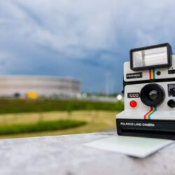 P-oh-la-la-roid cameras: the return of the film?