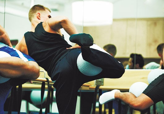 How to Get the Body of the Moment 3 workout barre ball HEmbed1