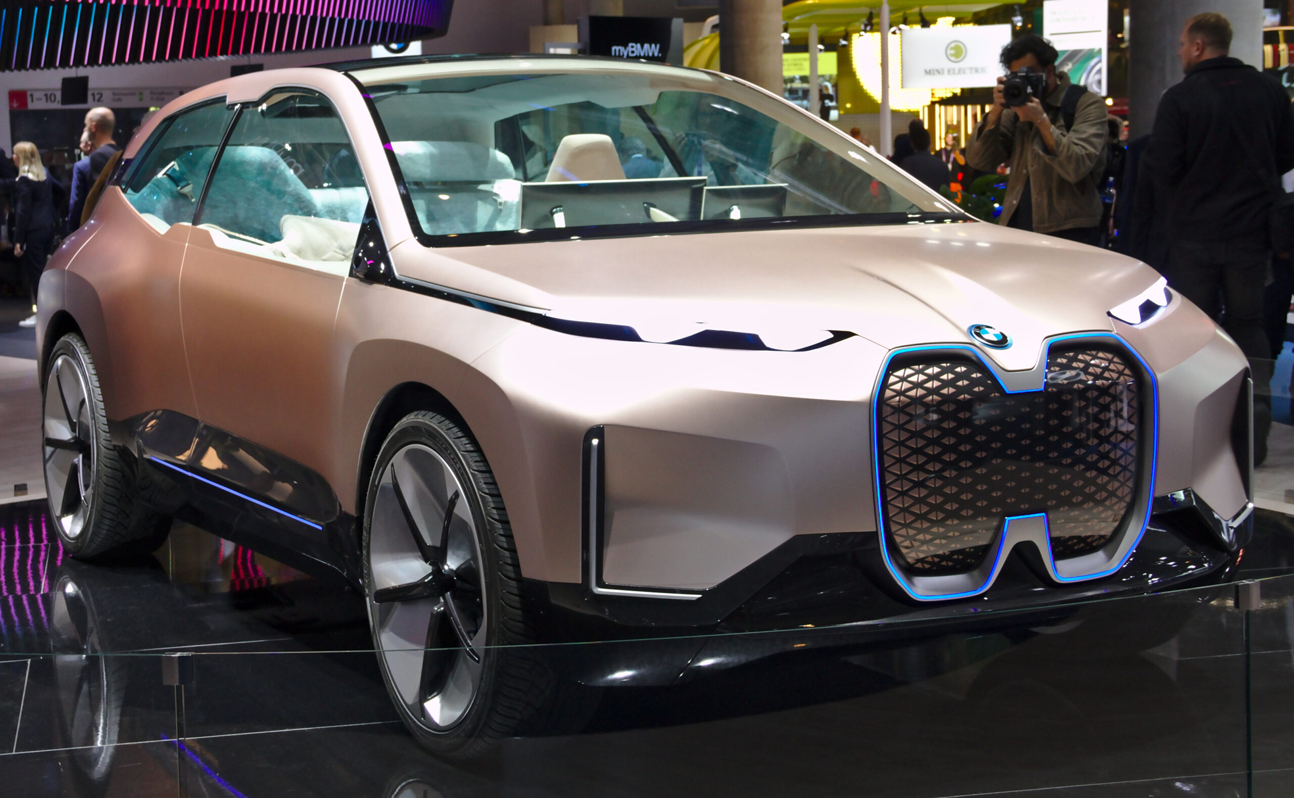 BMW i Next at IAA 2019 IMG 04941 scaled Air Conditioning In The Car