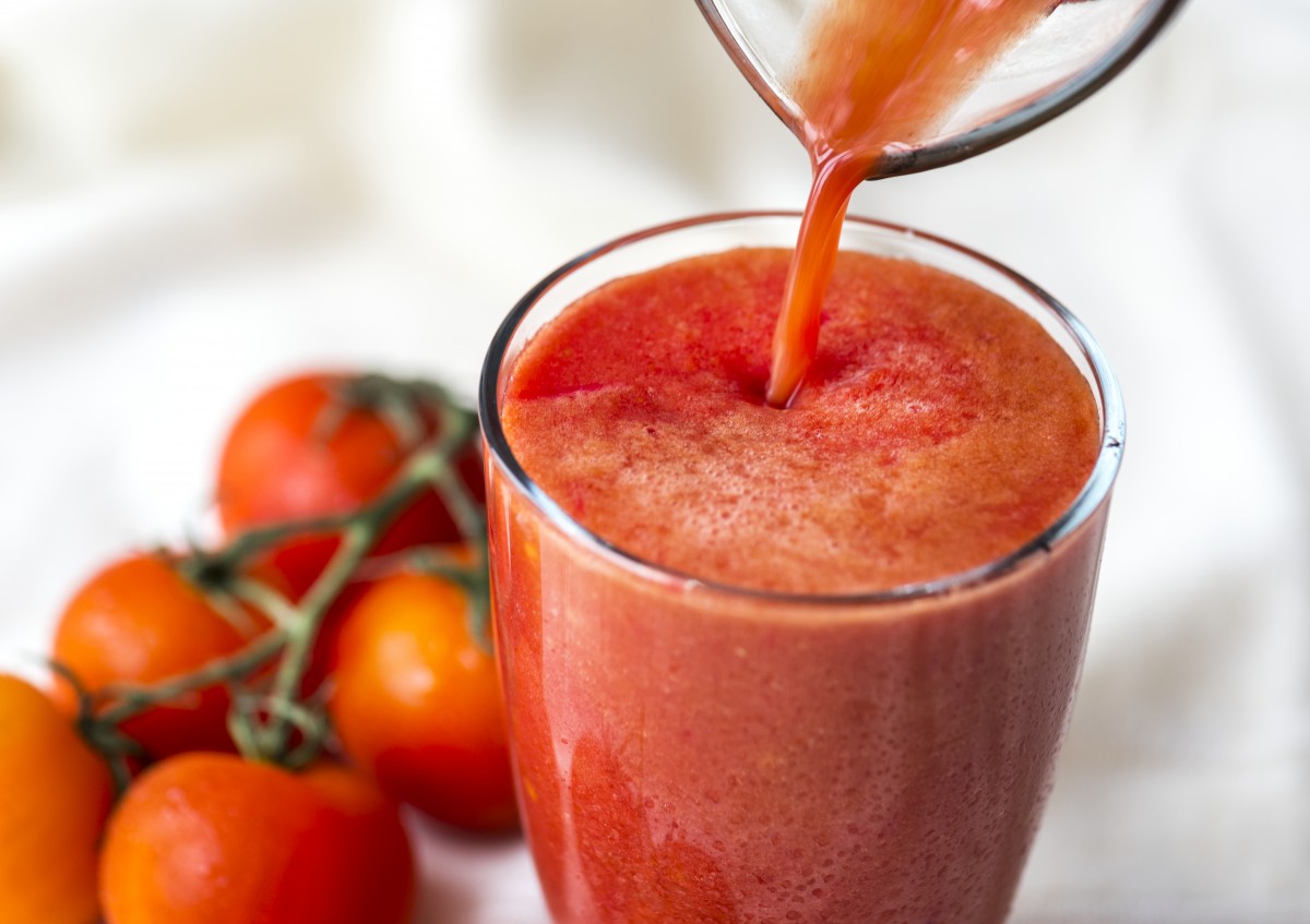 tomato juice Do You Really Need to Drink 8 Glasses of Water a Day?