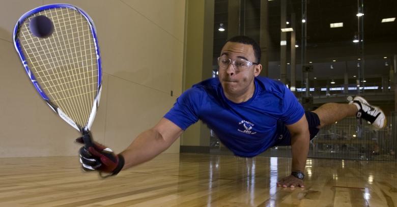 Play Squash Dandruff