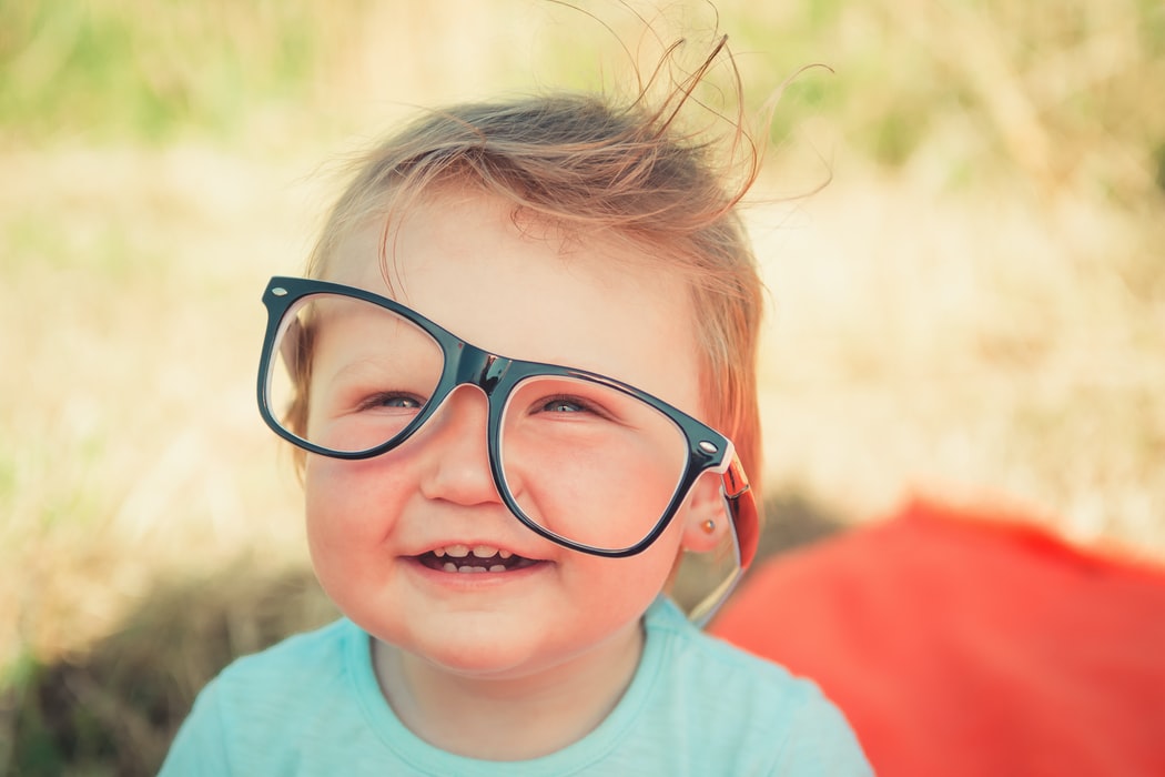 The Bespectacled First Date