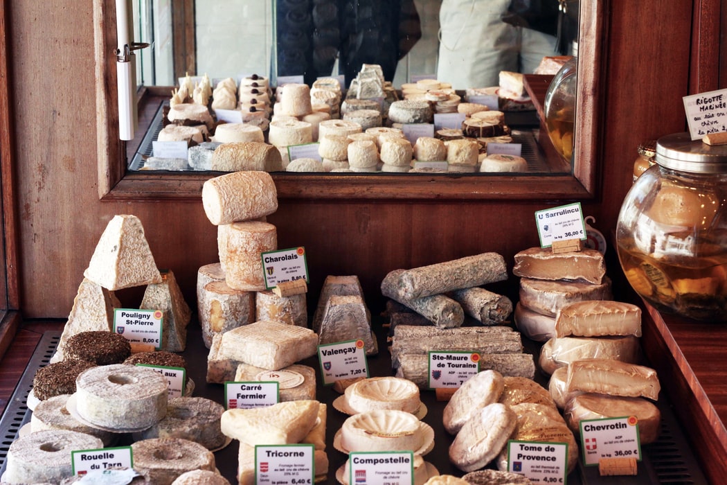 World Of Cheese1 The Best Bars and Restaurants in The New Orleans
